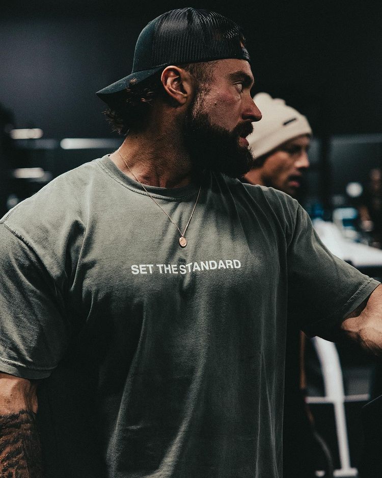 SET THE STANDARD Oversize T-shirt